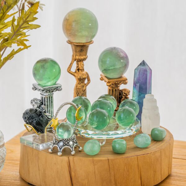 微信图片_20250318153842 Libra, Seven-Star Crystal Array, Elegant Green