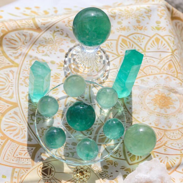 微信图片_202503181538431 Libra, Seven-Star Crystal Array, Elegant Green