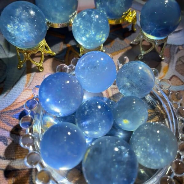 微信图片_202503181613032 Aquarius and Pisces, sky blue crystal energy field, seven star array