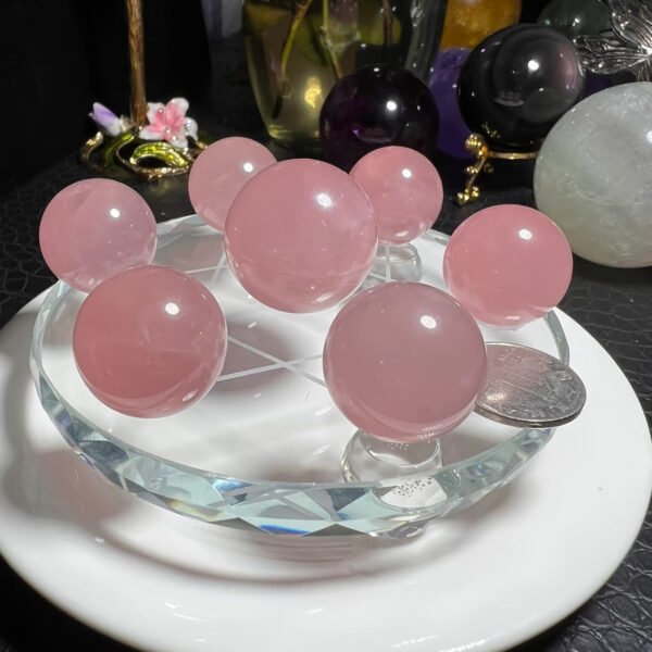 Virgo with Aries，Pink seven-star array, natural crystal